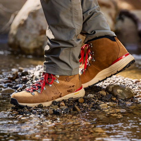 Mountain 600 Leaf GTX Grizzly Brown/Rhodo Red