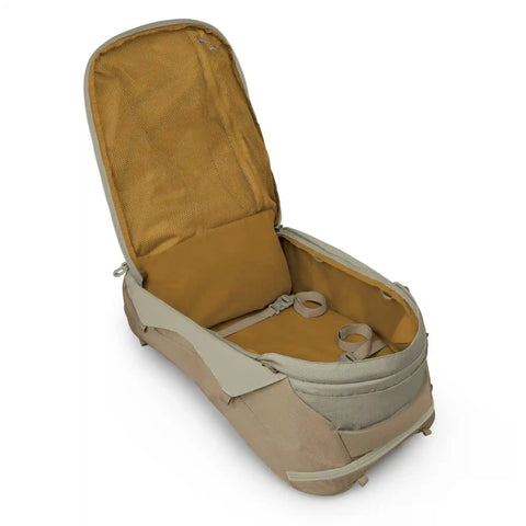 Danner X Osprey Farpoint Pack Sawdust/Latte Brown